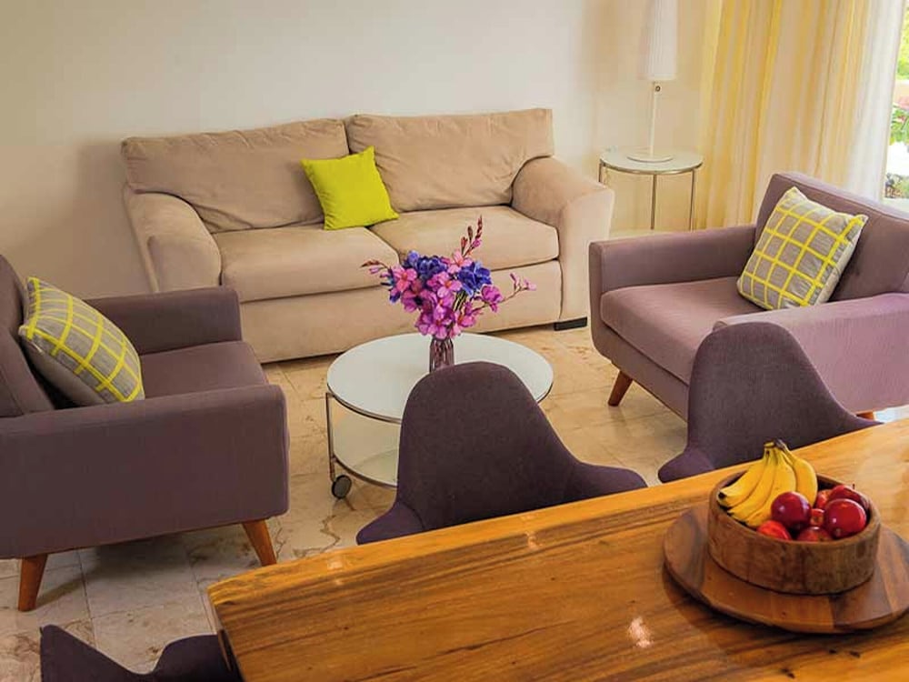 Magia Beachside Condo 26/47
