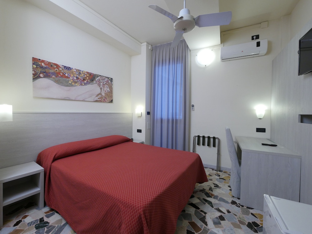 Hotel Careggi 9/28