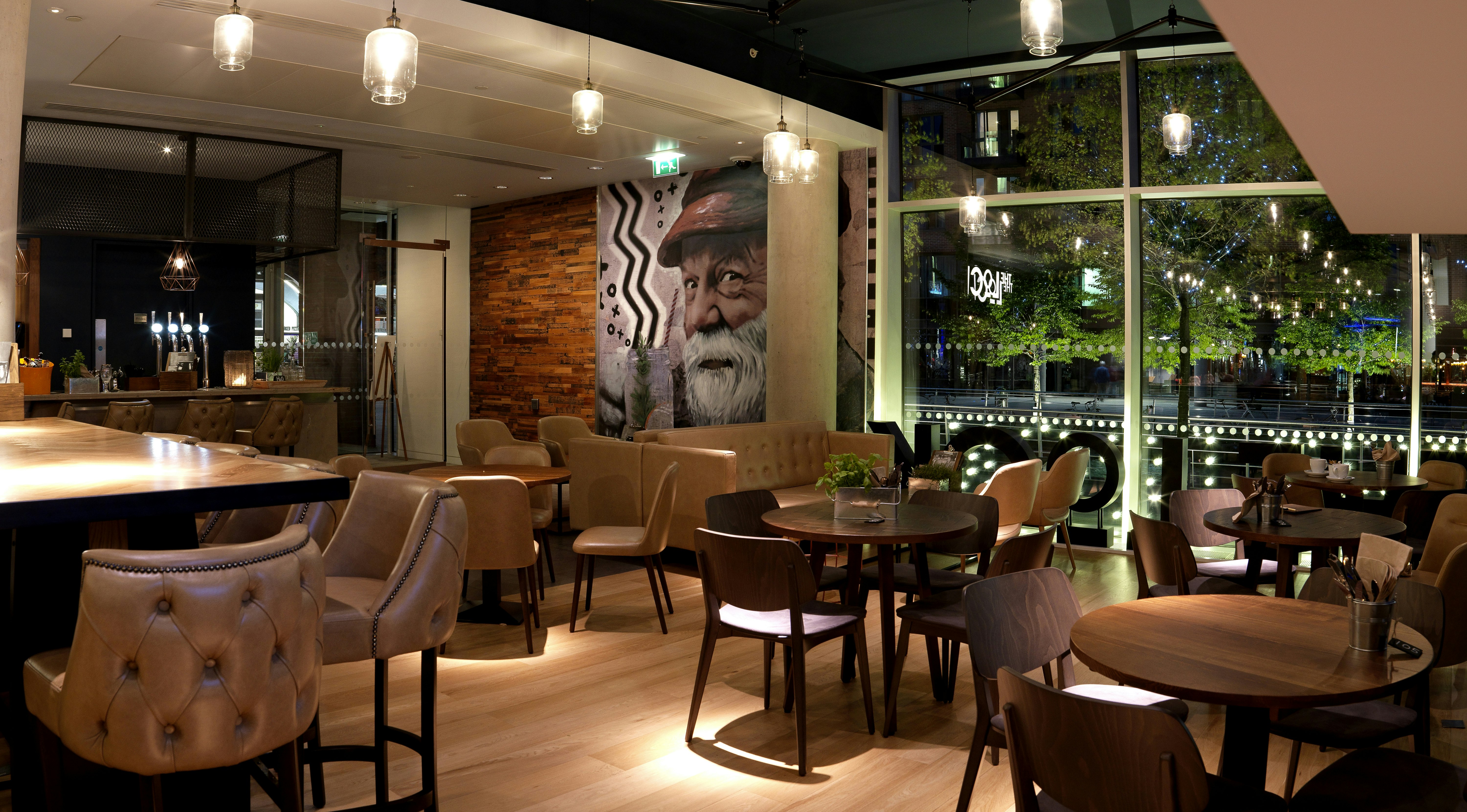 DoubleTree by Hilton Leeds City Centre 32/50