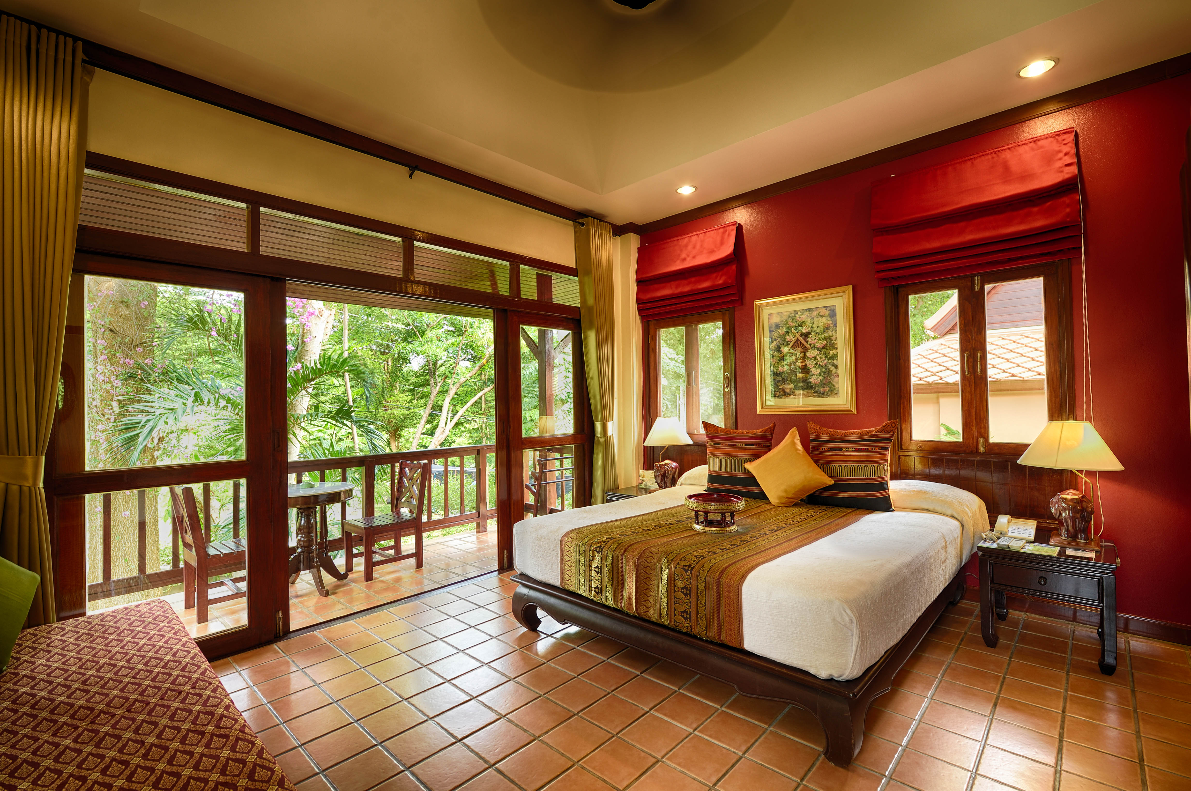 Upstairs, Gold, Forest, Pool View, Near the Pool، Rabbit Resort 3/4