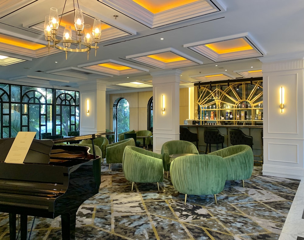 Grand Eska Hotel & Suites 5/38