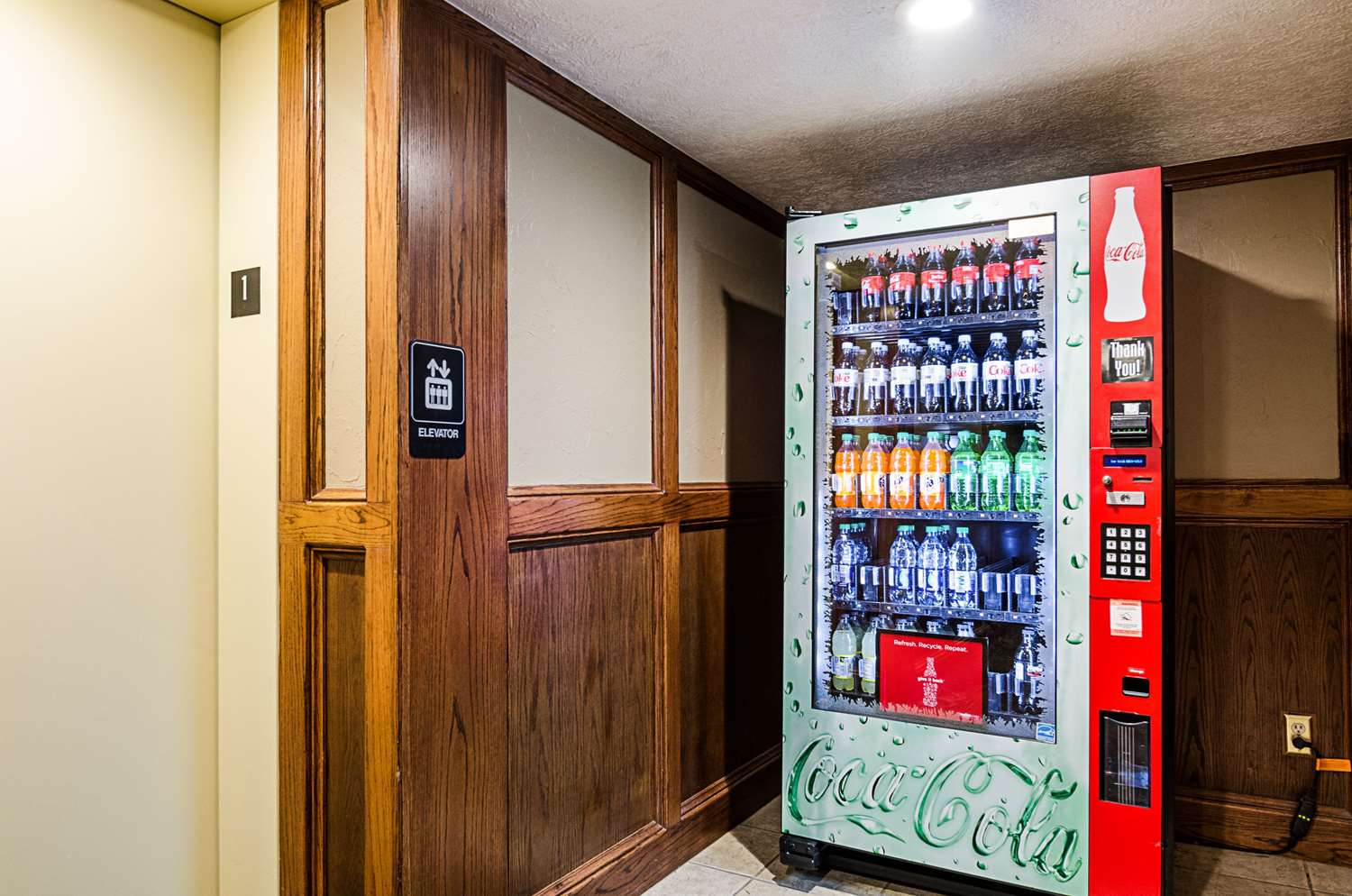 Clarion Inn Garden City, KS 12/60