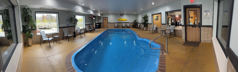 swimming pool spa