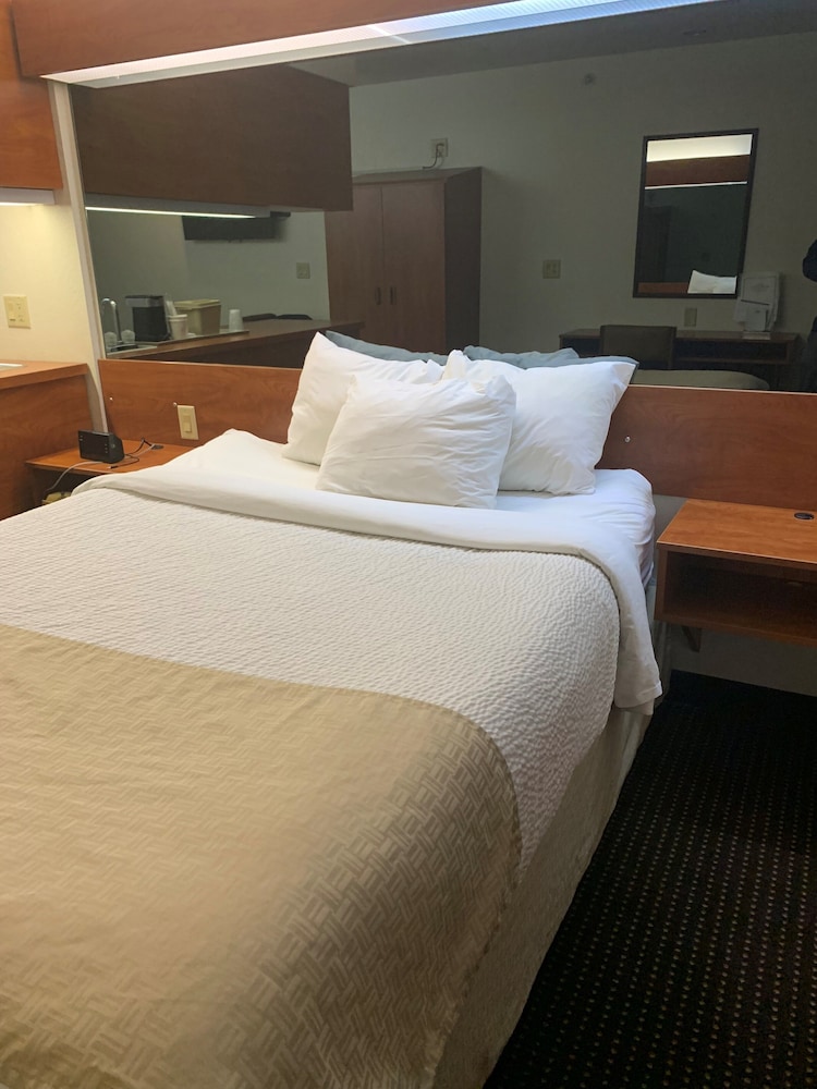 Studio, Suite, Queen Bed