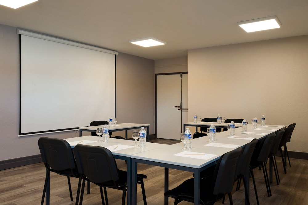 Hotel the Originals Narbonne Le Puech 62/65