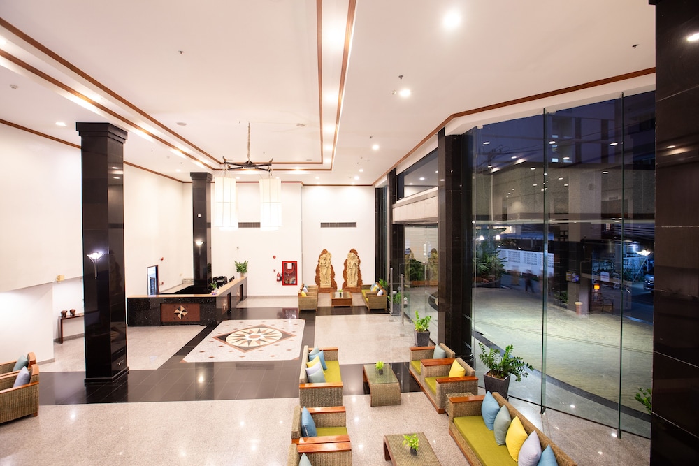 Lobby at C H Hotel, CHIANG MAI