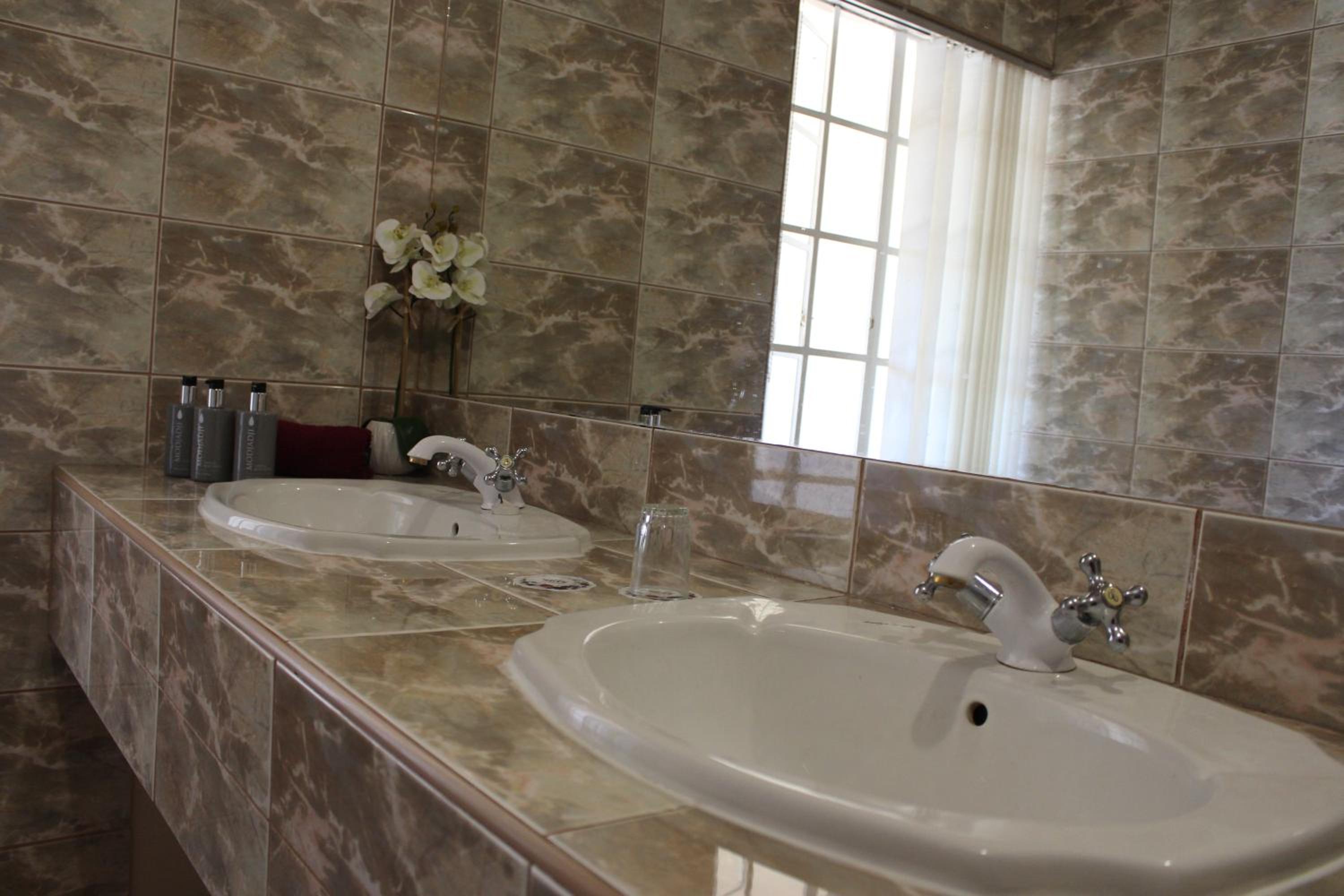 Florentia Guesthouse 13/18