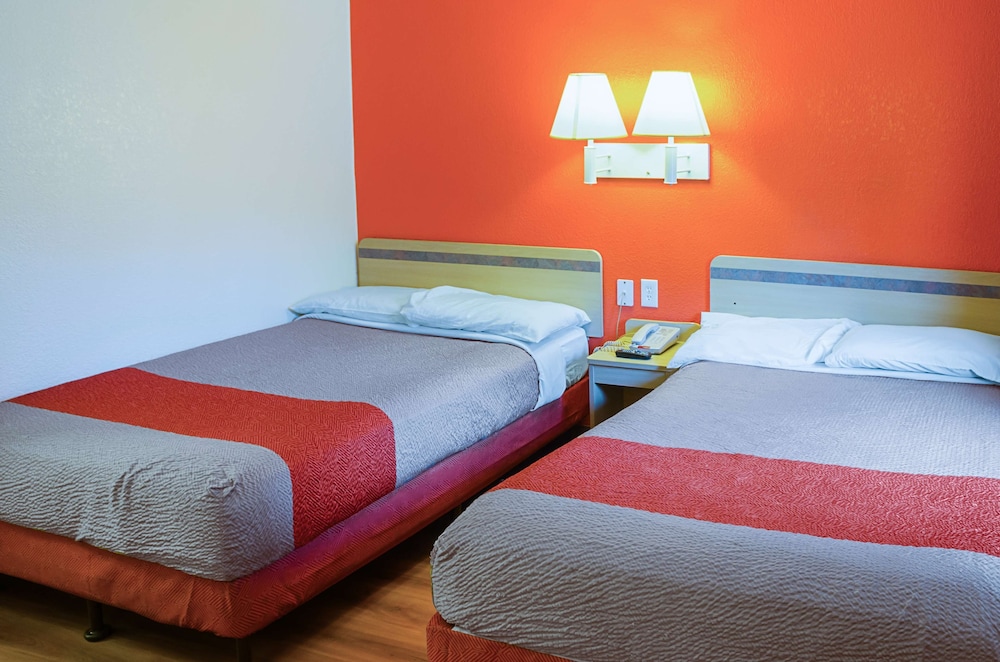 STANDARD, DOUBLE BED