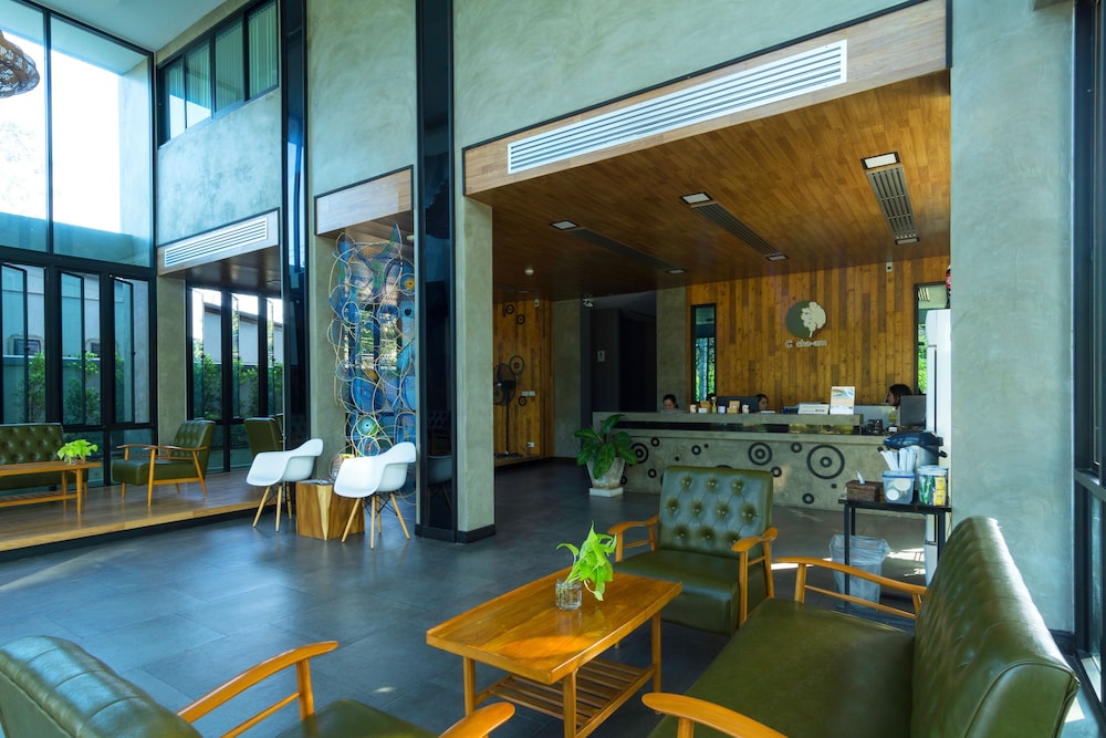 C Cha-Am Hotel 13/68