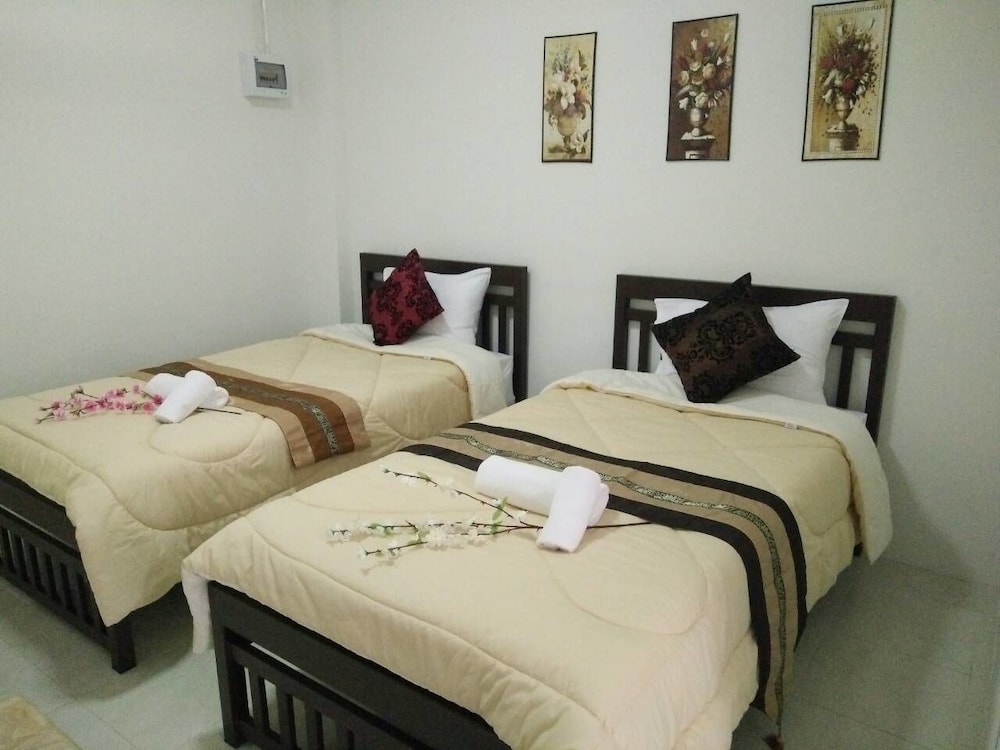 Rueangrat Hotel 22/51