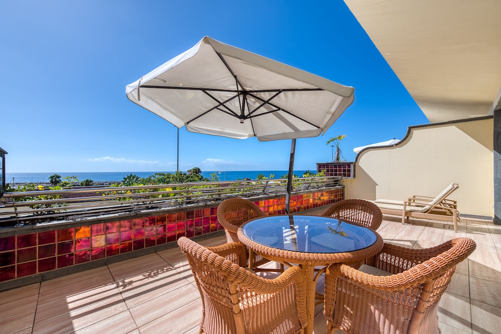 Holiday Club Playa Amadores 28/65