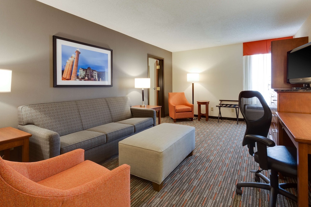 Drury Inn and Suites Columbia stadium Boulevard 24/33