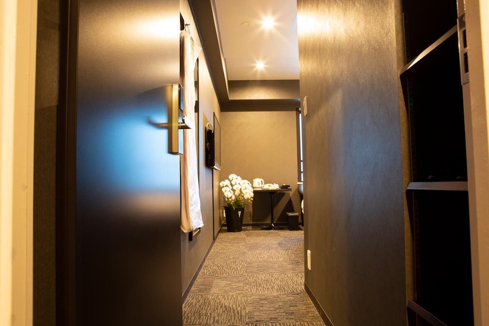 Hotel Parman 8/15