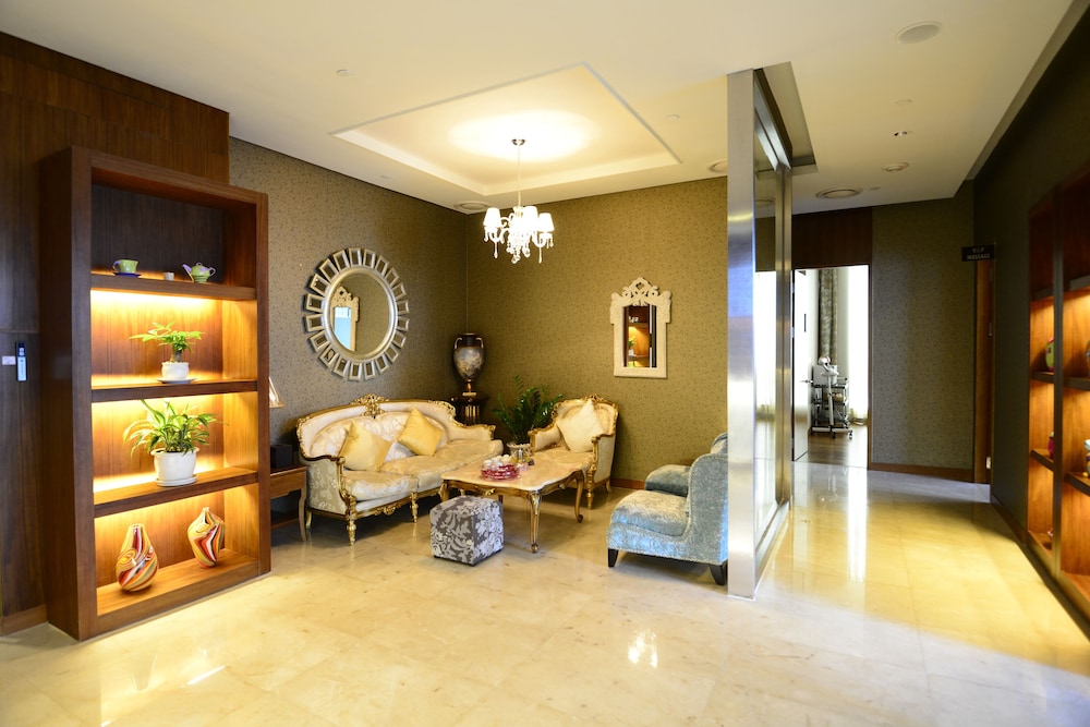 CALIDAS Landmark72 Royal Residence HANOI A 68/77