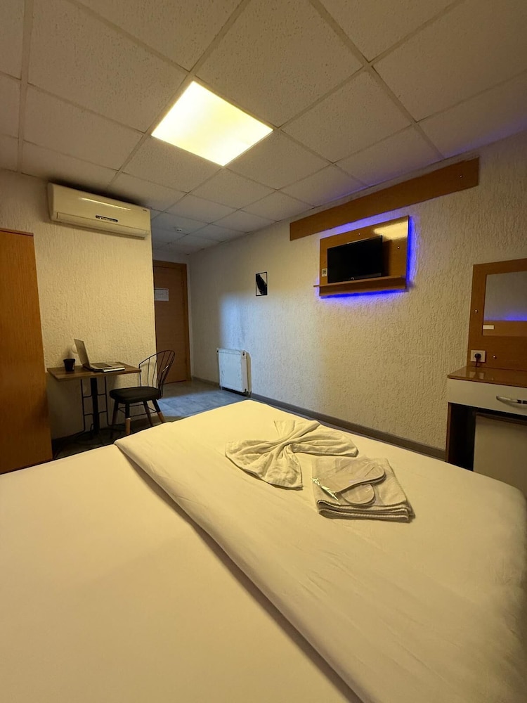 Avcilar Inci Hotel 28/68