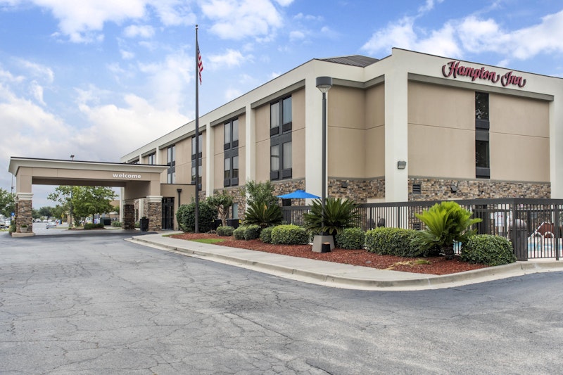 Hampton Inn Douglas 49/50