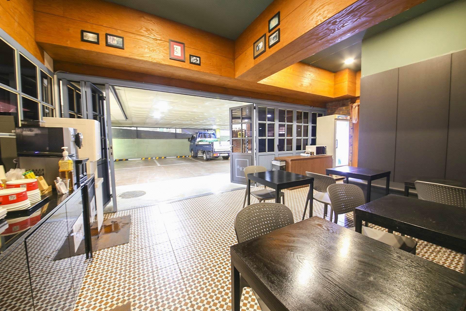 Soseol Smith Hotel 55/57