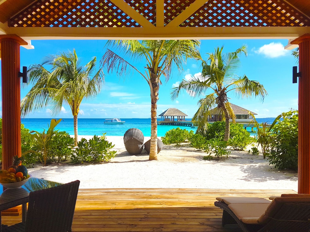 Kudafushi Resort and Spa 49/56