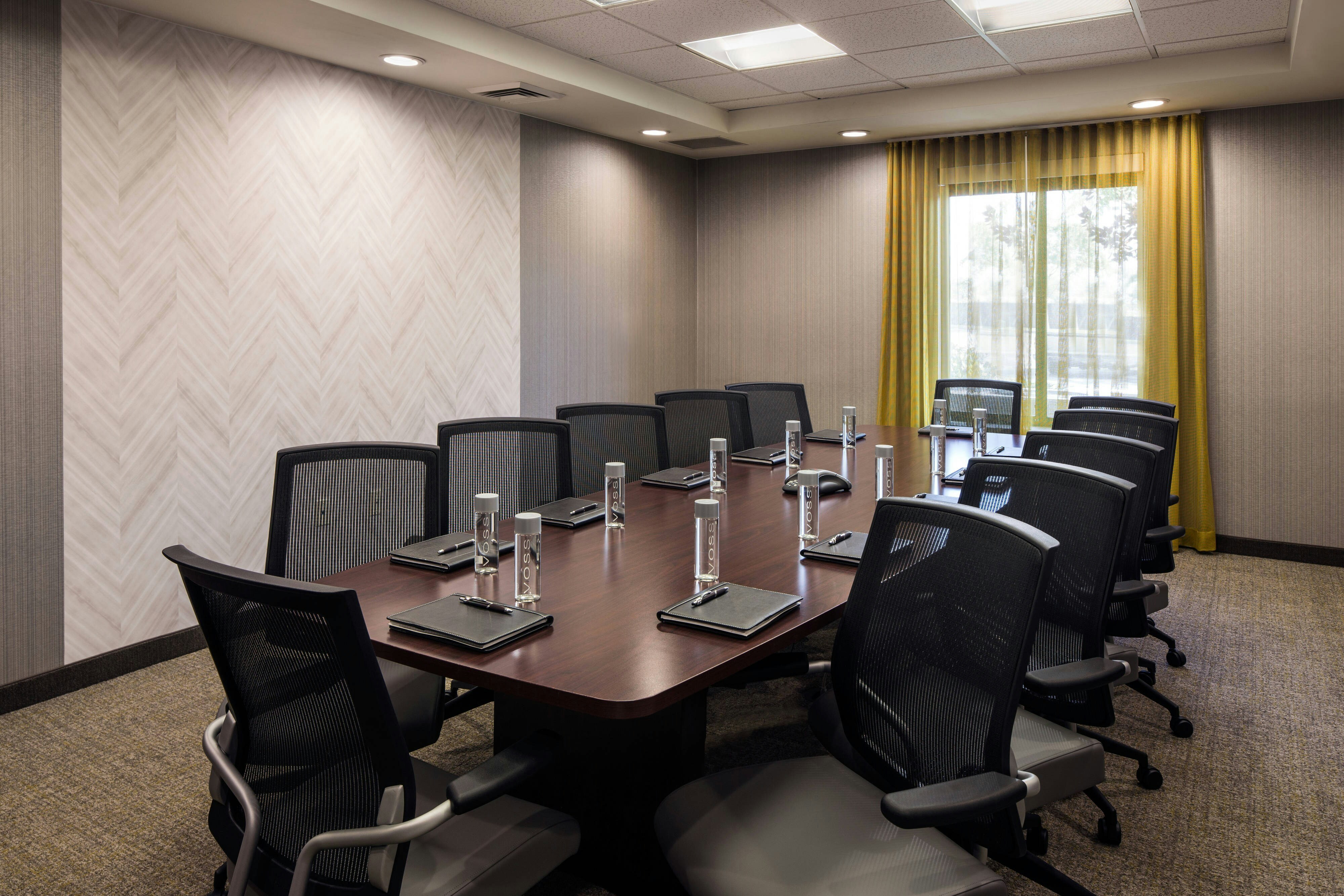 SpringHill Suites by Marriott Bakersfield 12/13