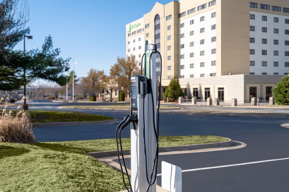 Holiday Inn Springdale/Fayetteville Area 43/50
