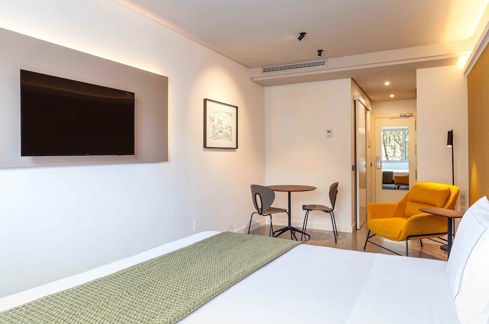 غرفة ثلاثية بثلاثة أسرّة، Suites Viena Plaza de Espana 4/8