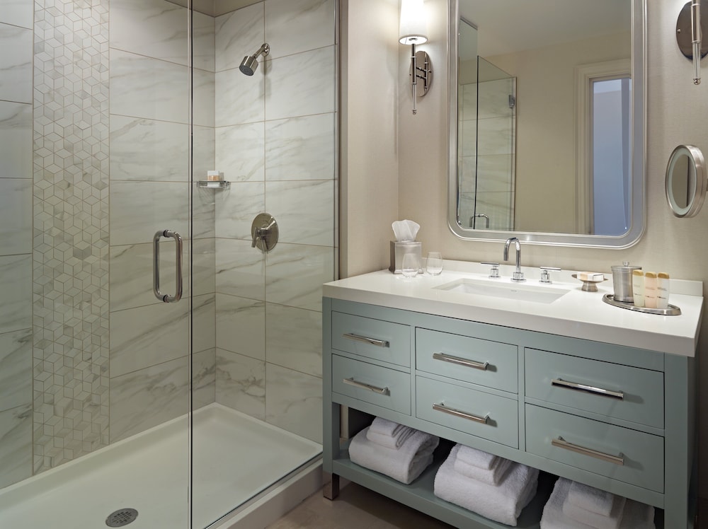 Sunset, Lodge, Suite, Queen Bed، Omni Orlando Resort At Championsgate 5/6