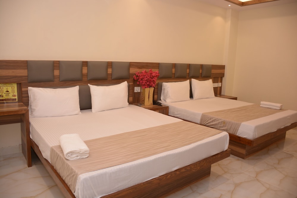 Hotel Golden Oasis Delhi 17/27