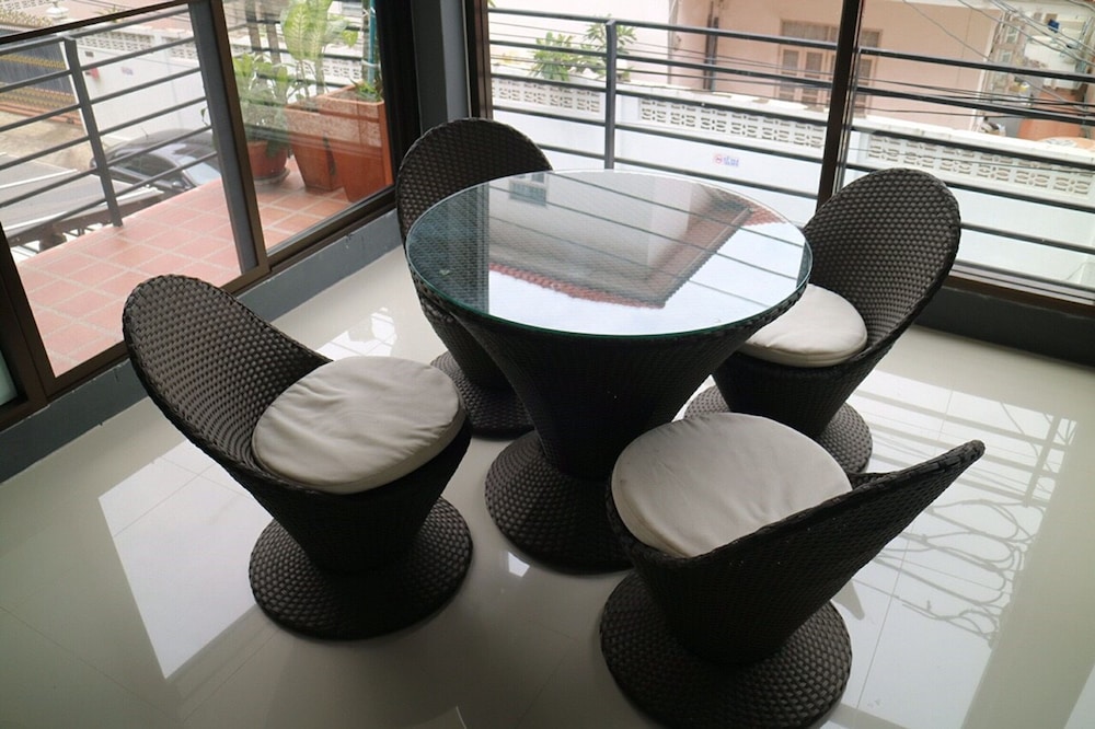 Nine Place Sukhumvit 46 43/57