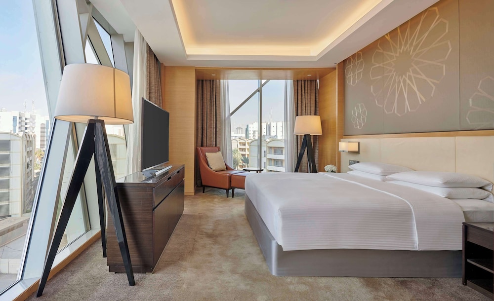 Prince, Suite, King Bed