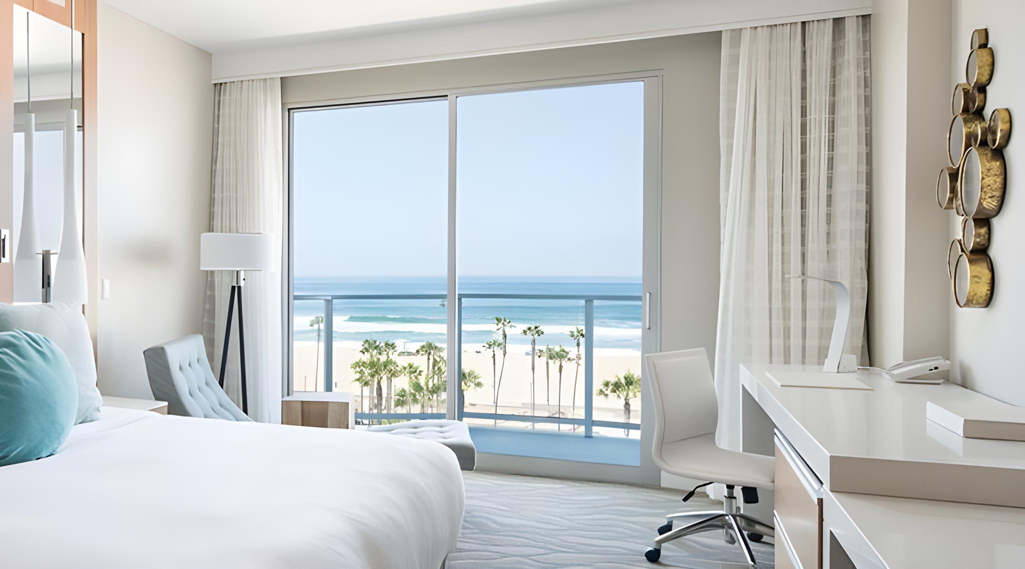 Room, King Bed, Ocean Front