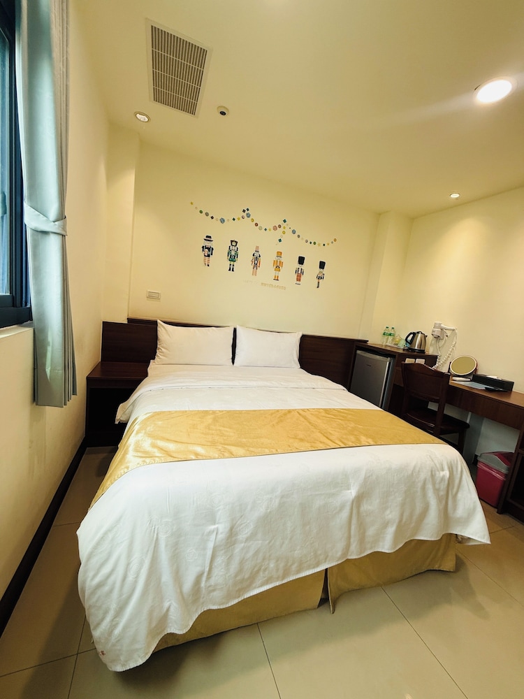 Frank's Hostel 23/50