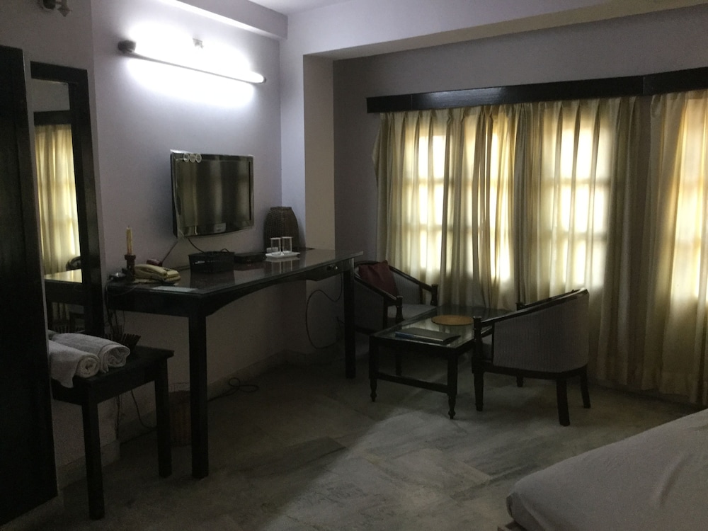 Mewar Inn 30/49