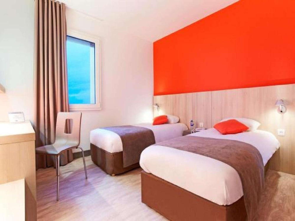 Ibis Douai Dechy 12/48
