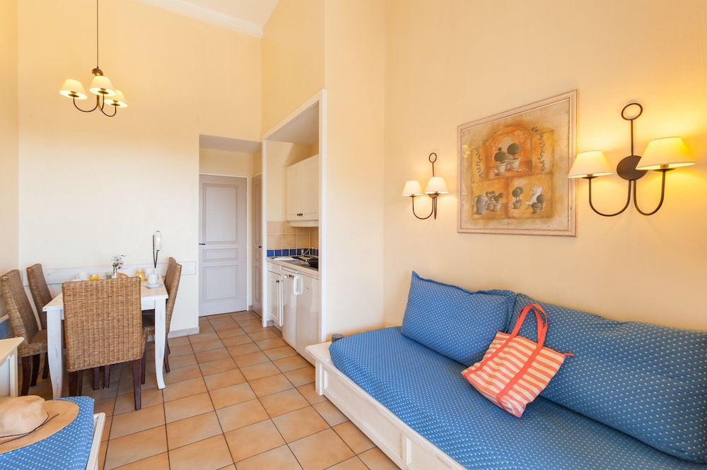 Maeva Particuliers Les Restanques Du Golfe de Saint Tropez 25/50