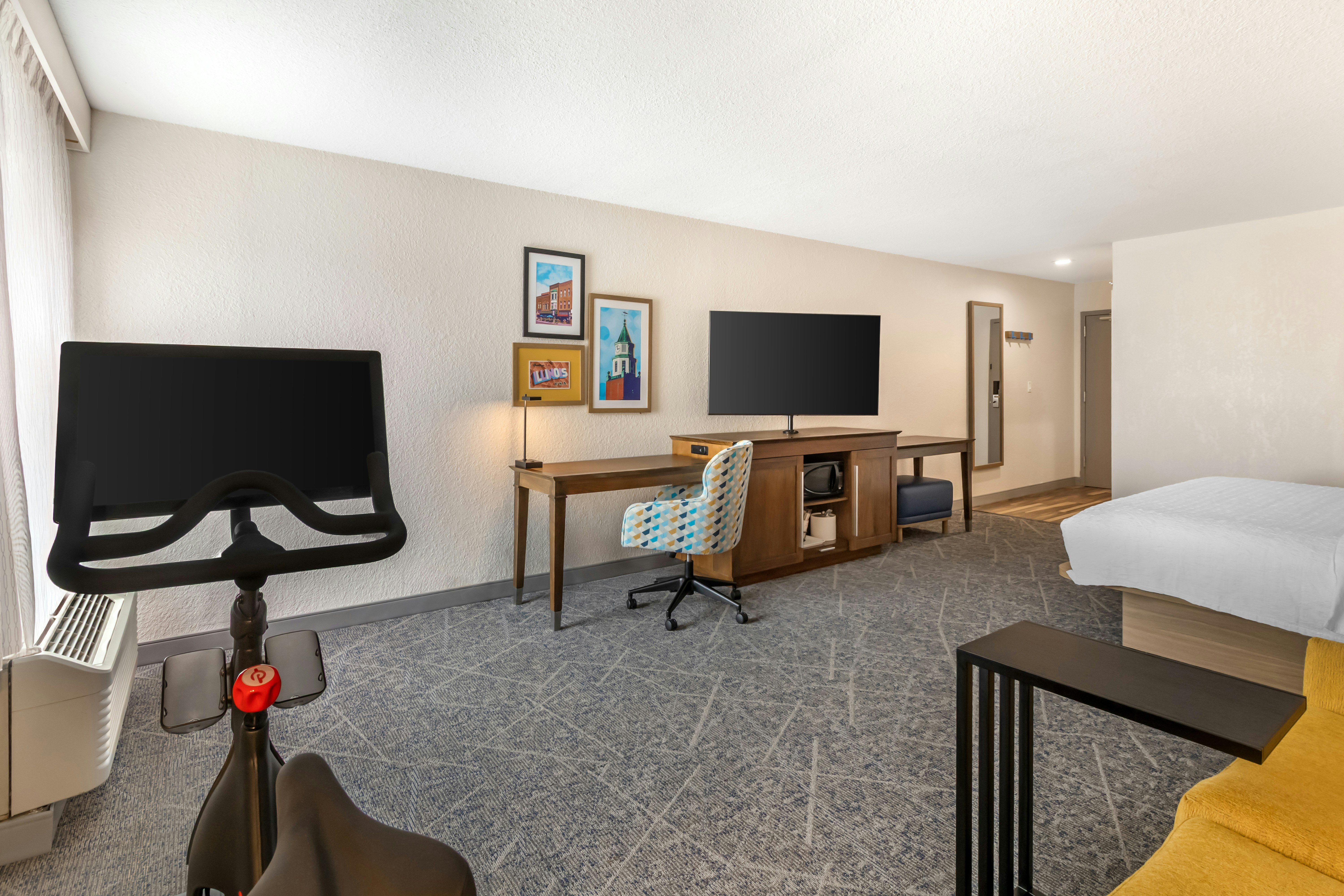 Hampton Inn Carbondale 28/40