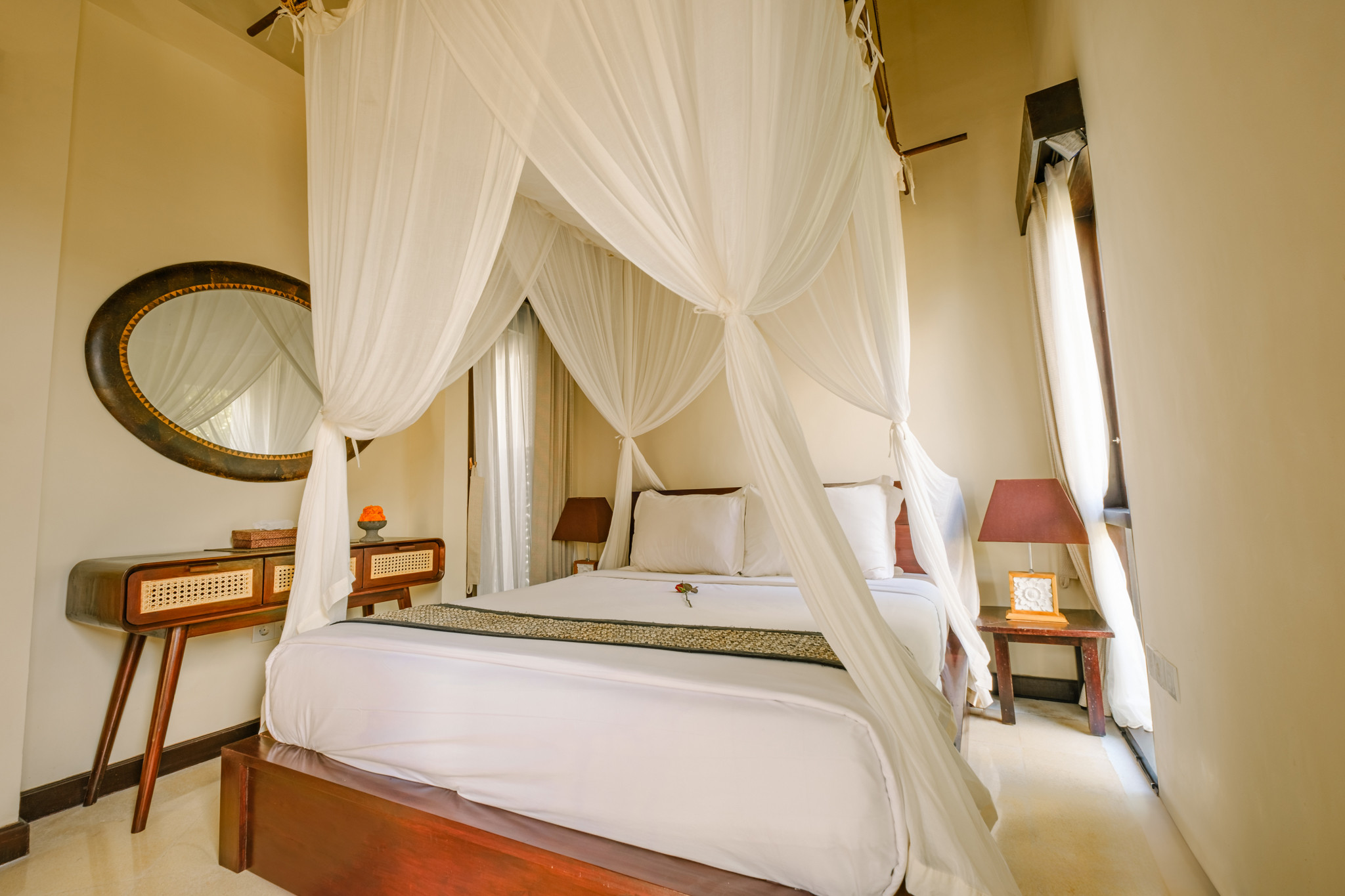 2 BEDROOMS, POOL, VILLA
