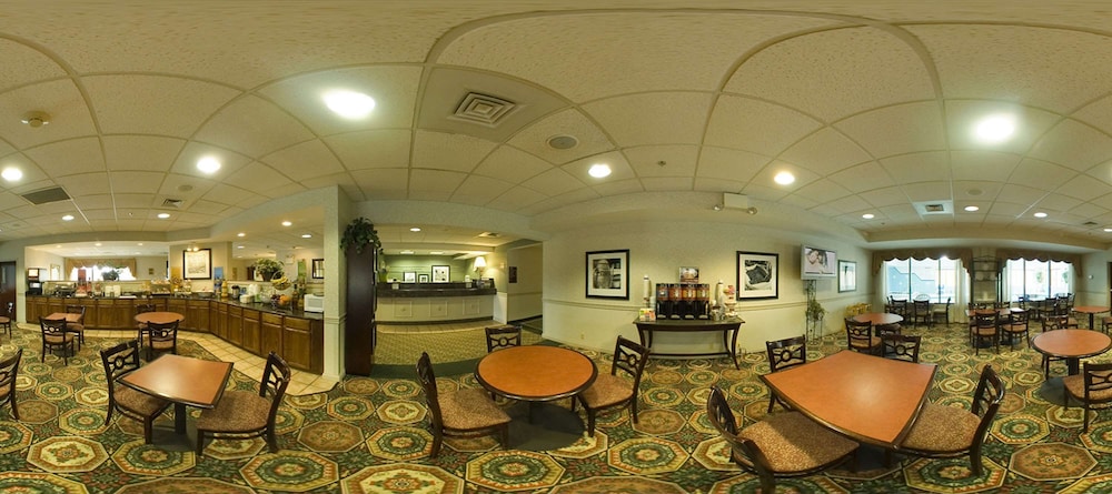 Hampton Inn Danville, PA 38/49