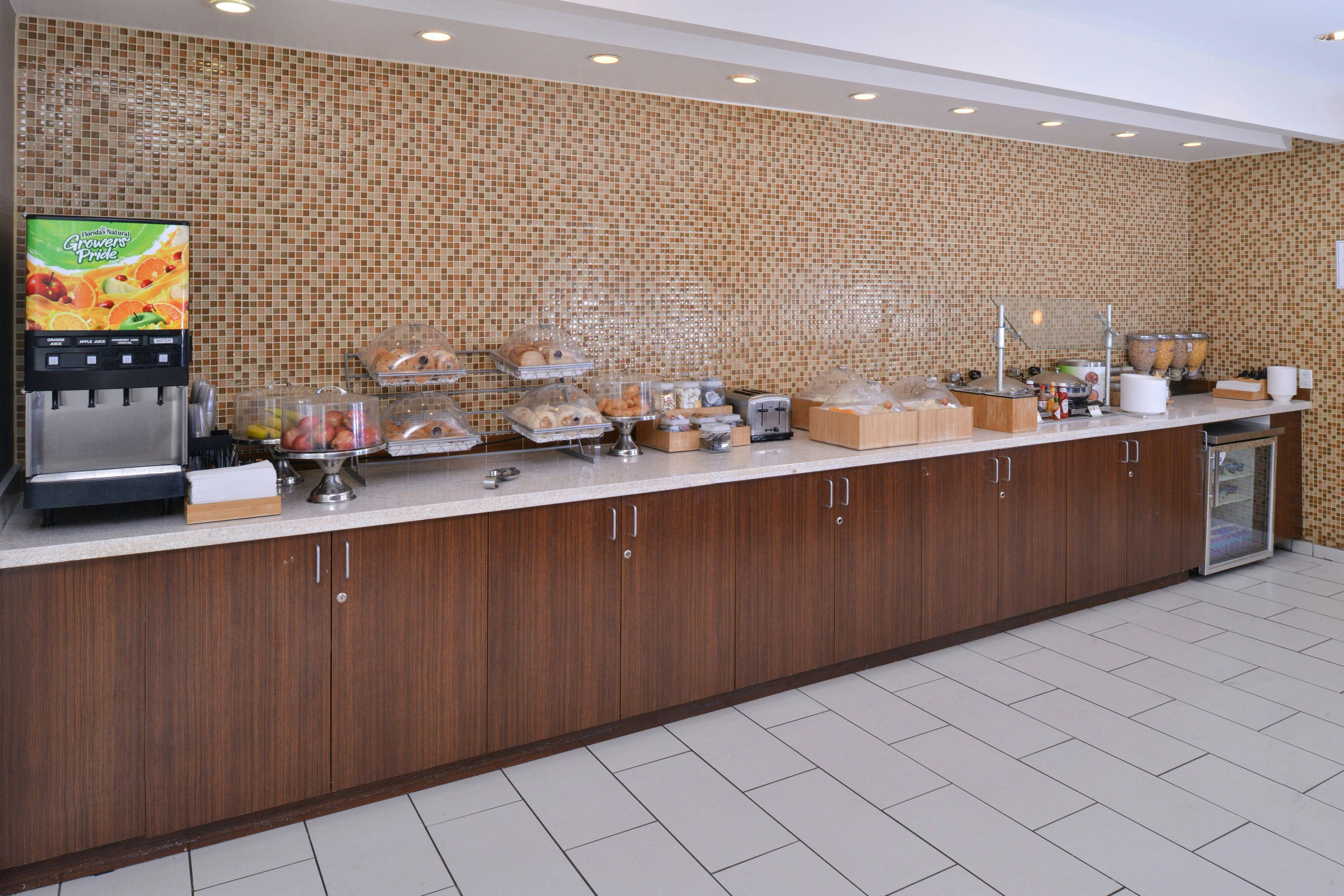 SPRINGHILL SUITES BY MARRIOTT