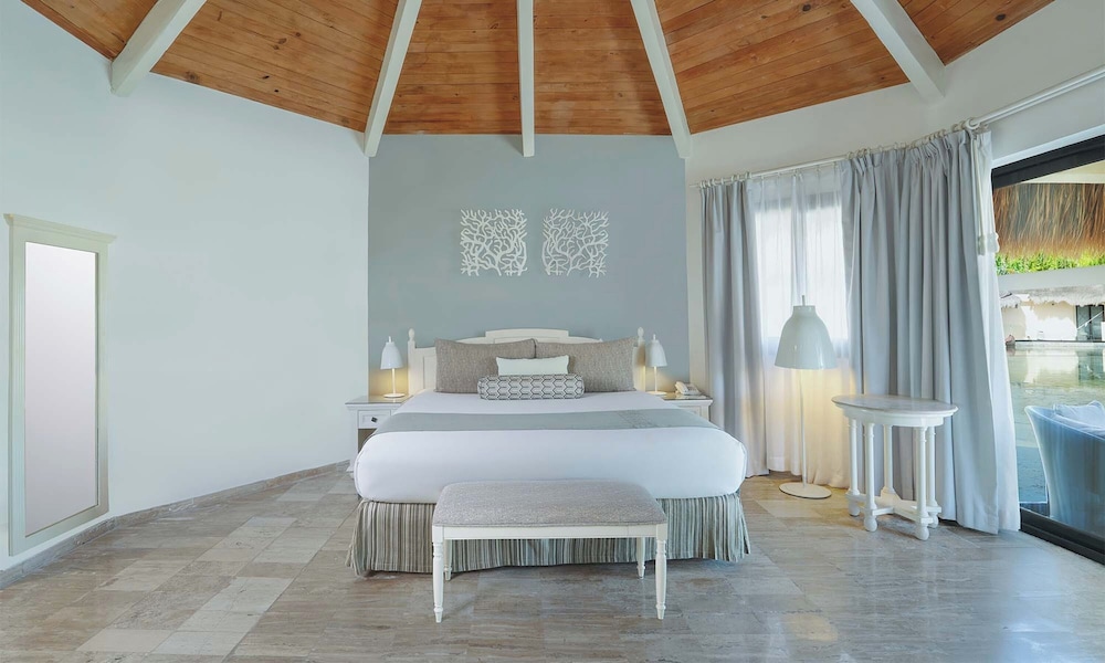 Overwater, Suite, Villa, Single, King Bed