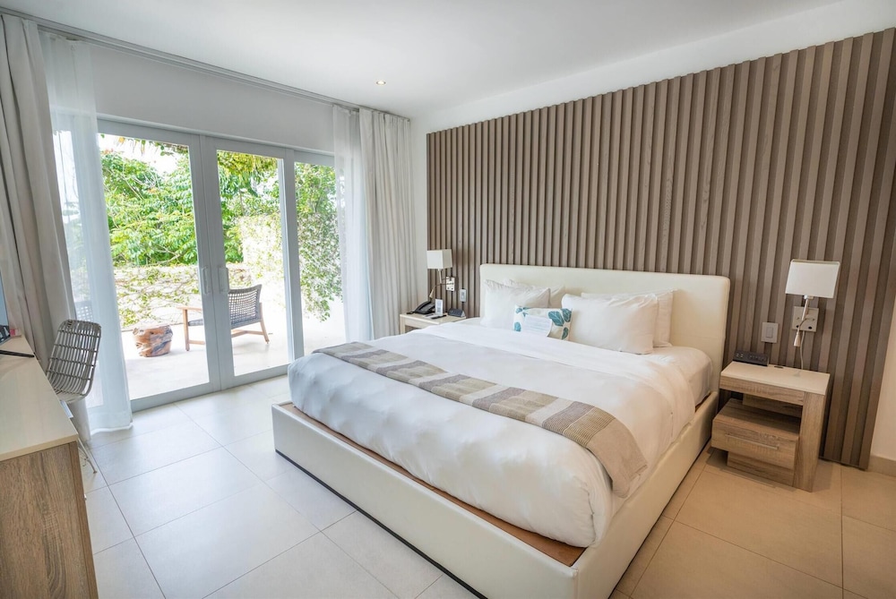 Hodges Bay Resort & Spa, an HQ Luxury Resort & Residences 21/67