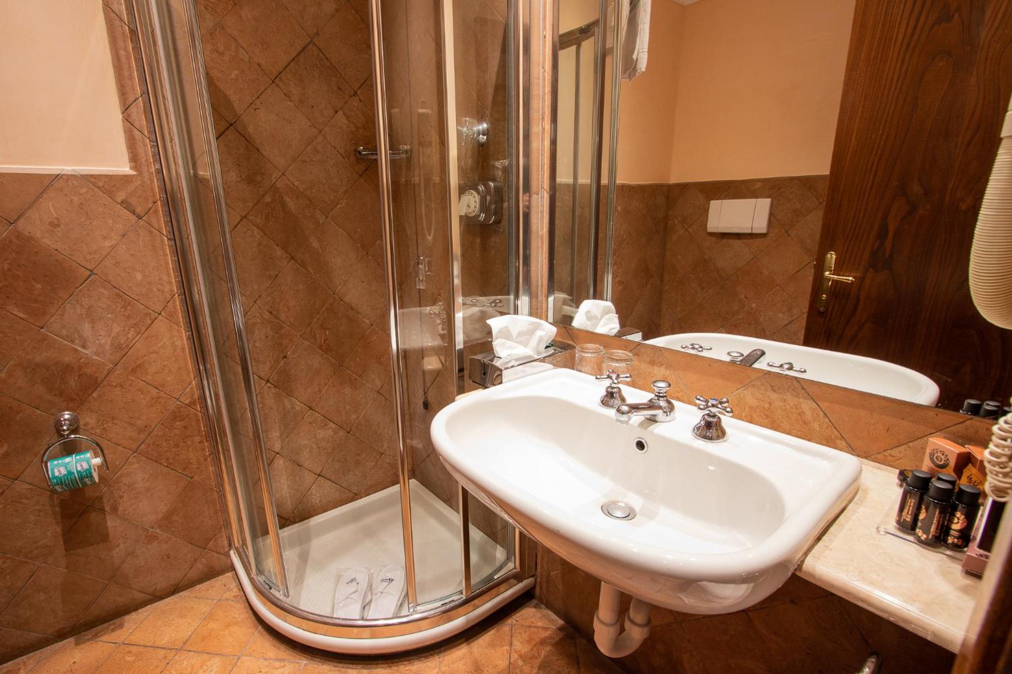 غرفة مفردة، Albergo Le Due Corti 5/10