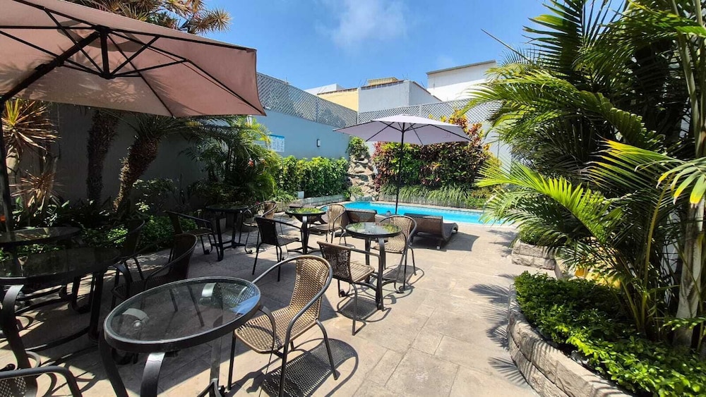 El Golf Hotel Boutique 42/50