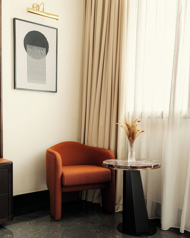 Marly Boutique Hotel 47/63