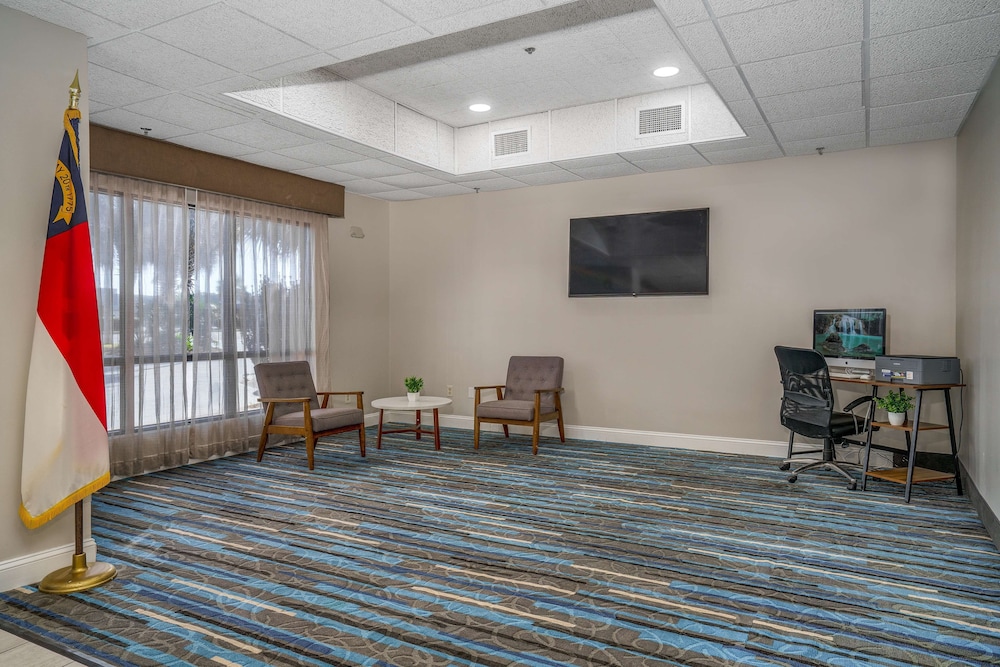 Best Western Plus Silver Creek Inn 19/24