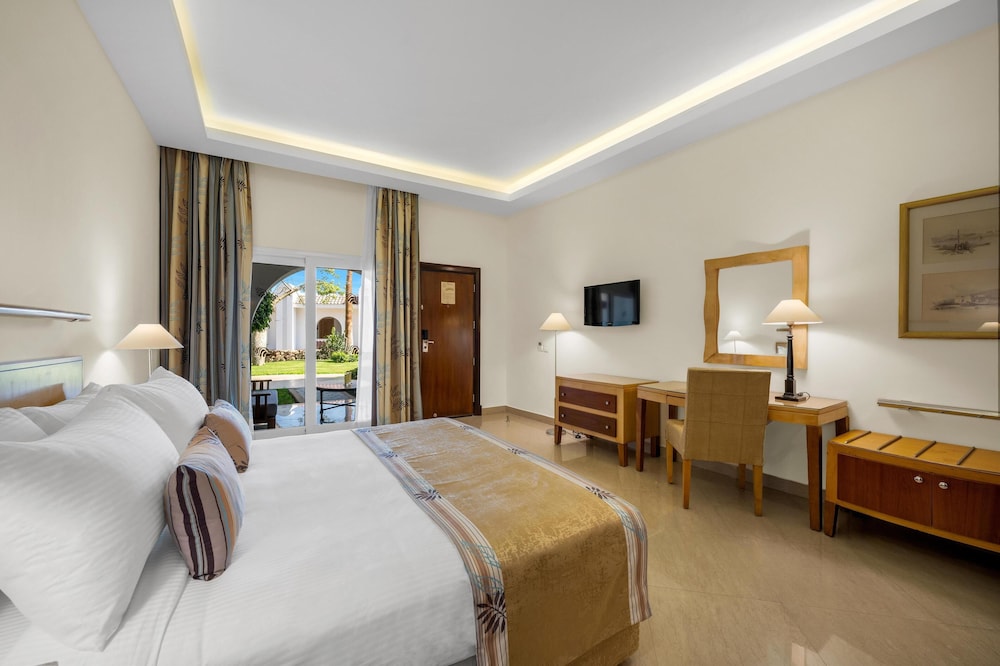 ROOM, KING BED, GARDEN VIEW