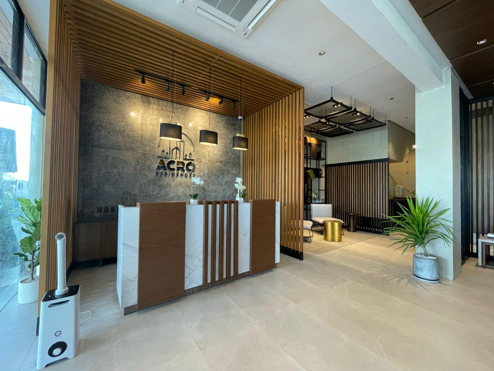 Acro Residences 5/25