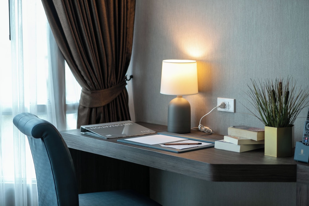 Siam Mandarina Hotel Formerly Grand Inn Come Hotel Suvarnabhumi Airport 43/74
