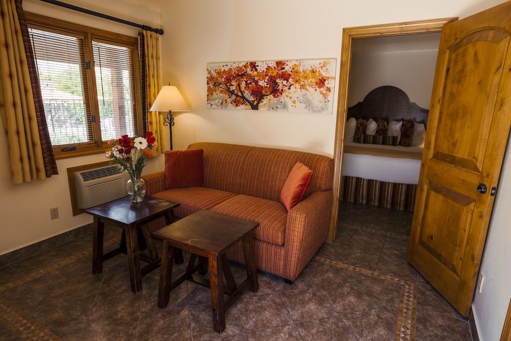 Los Arboles Hotel 29/50