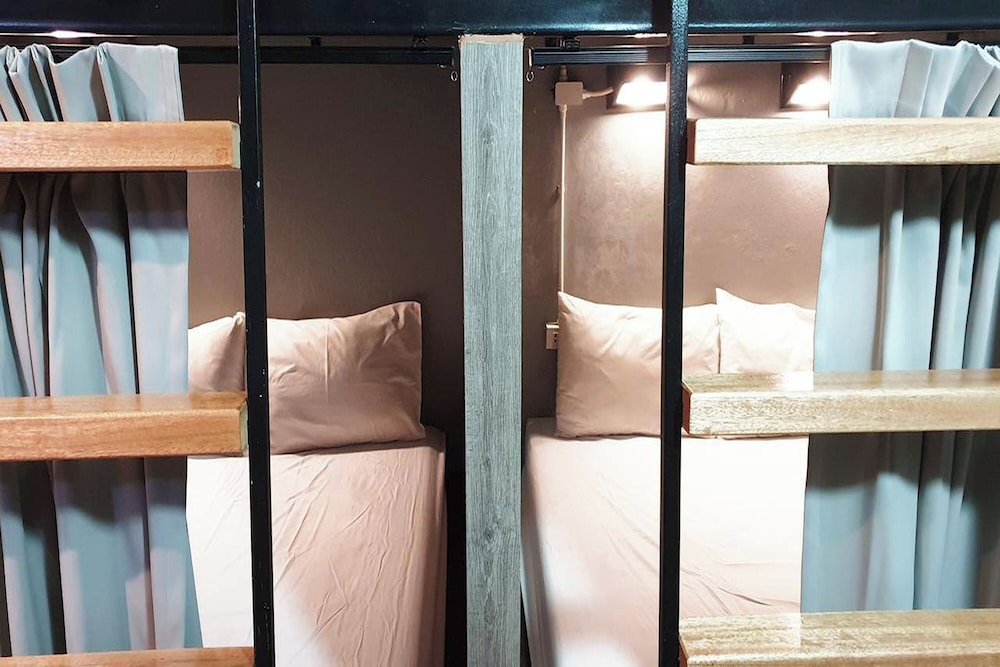 Beehive Phuket Old Town - Hostel 33/64