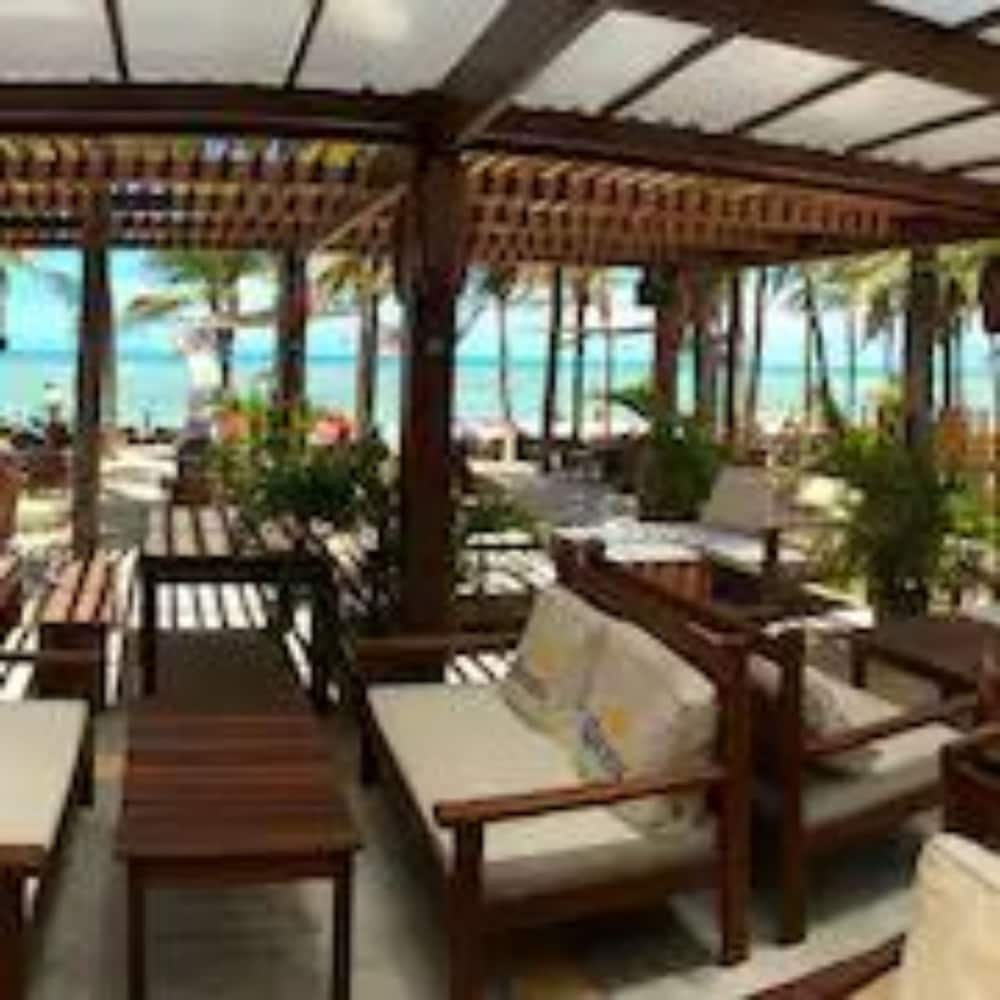 Duro Beach Hotel 25/37